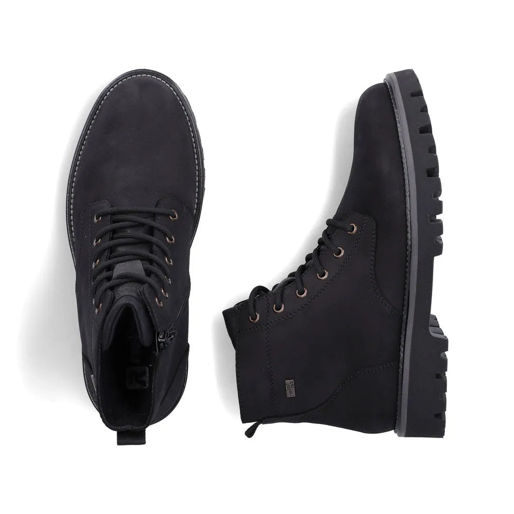 Black/Black/Black