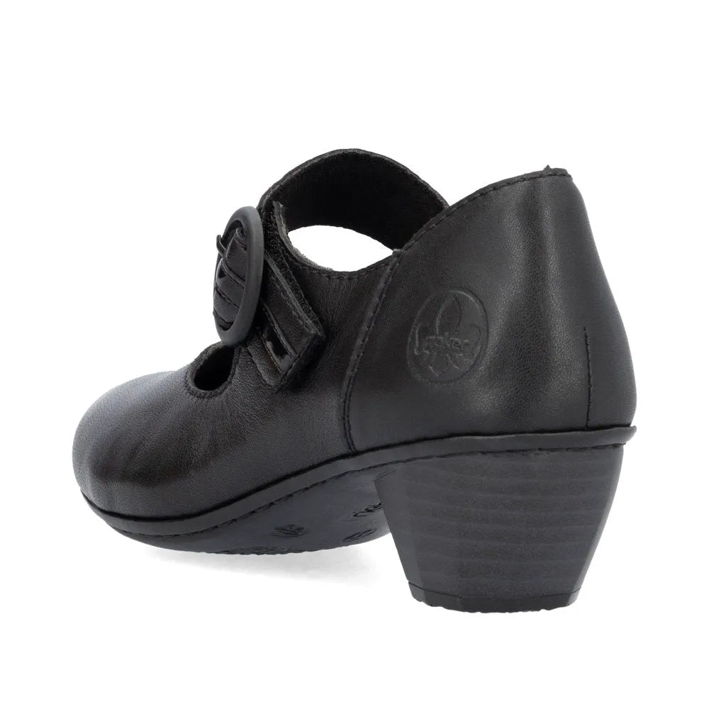 Black/Black/Black
