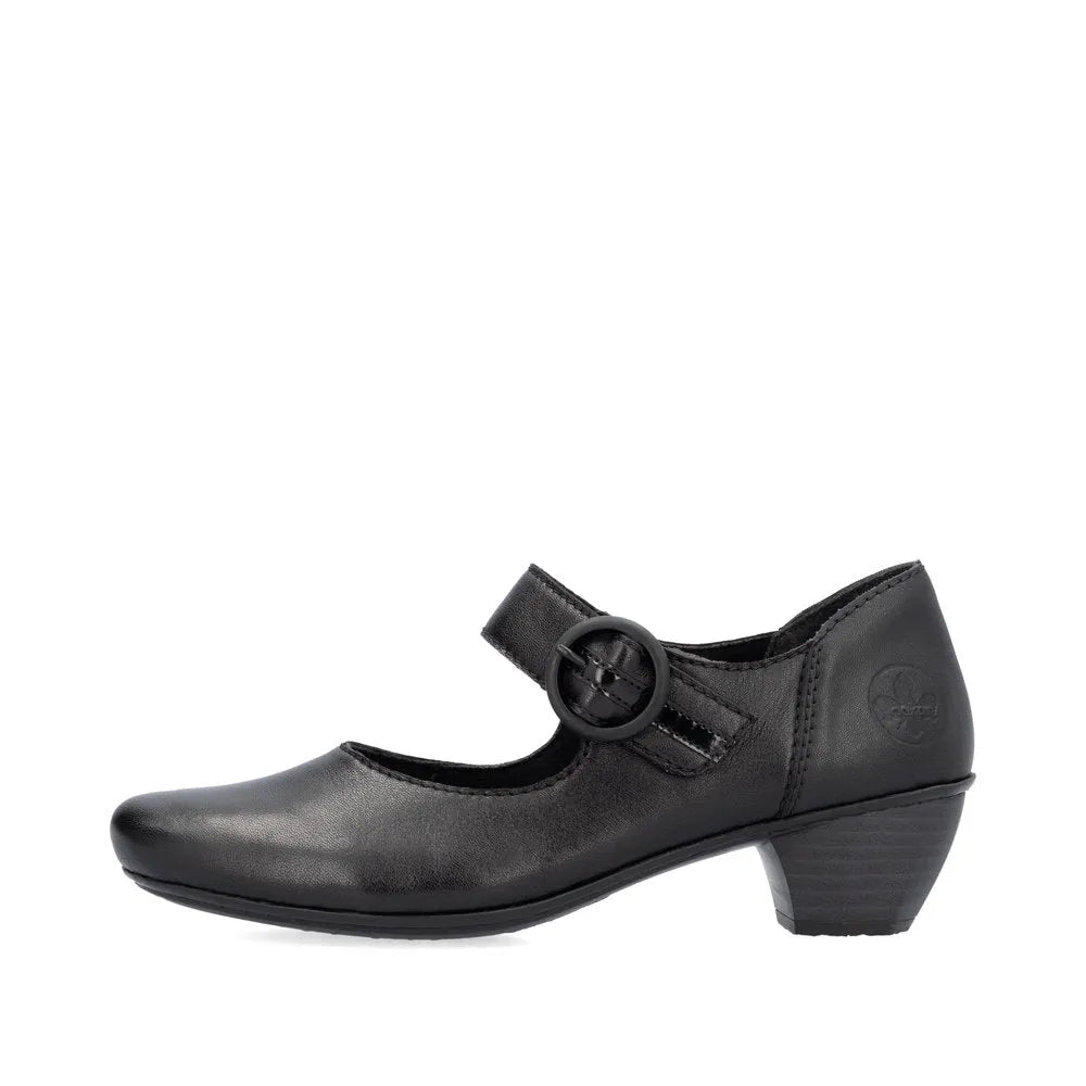 Black/Black/Black