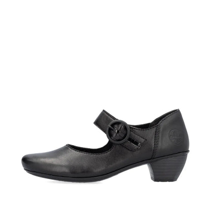 Black/Black/Black