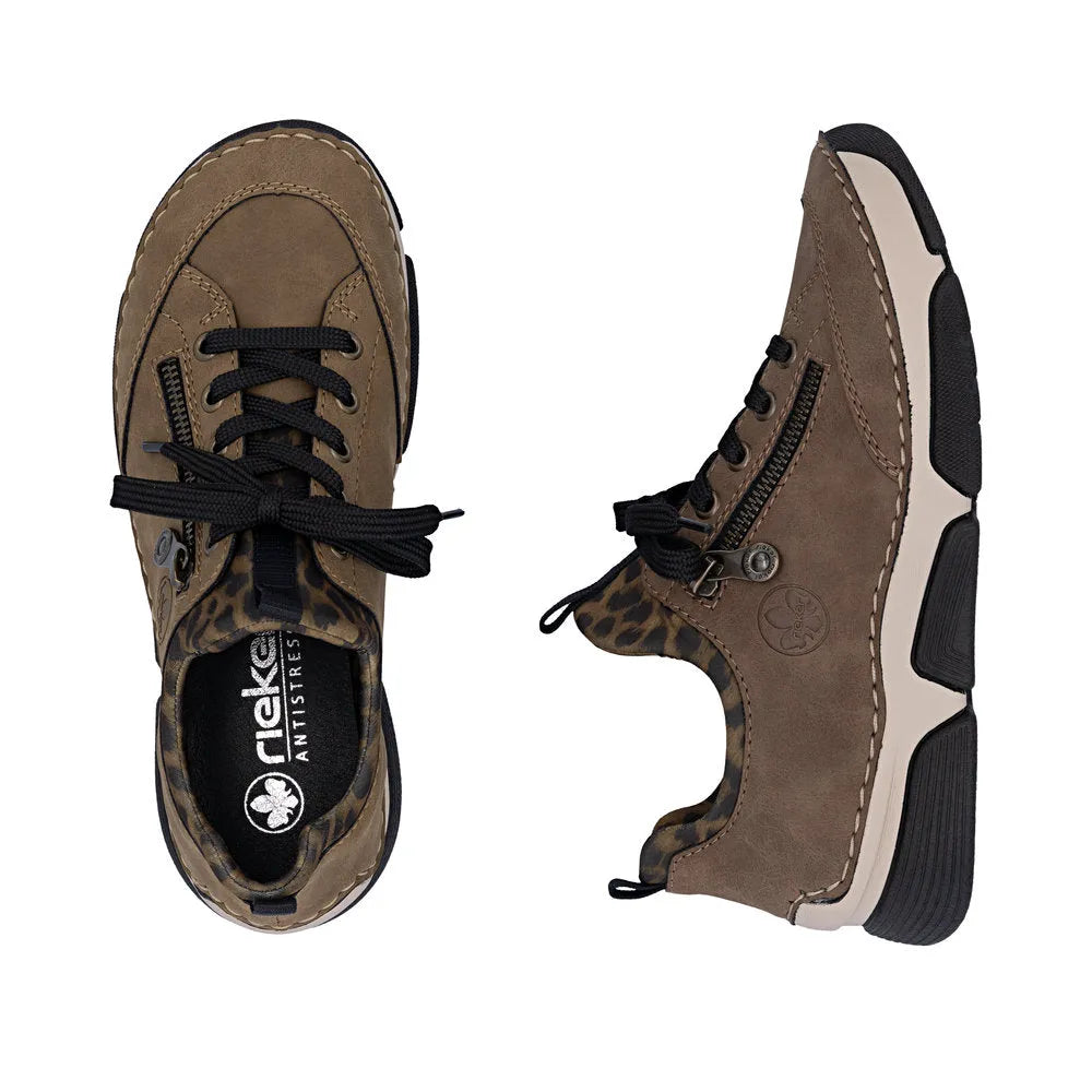 Wood/Leo-braun