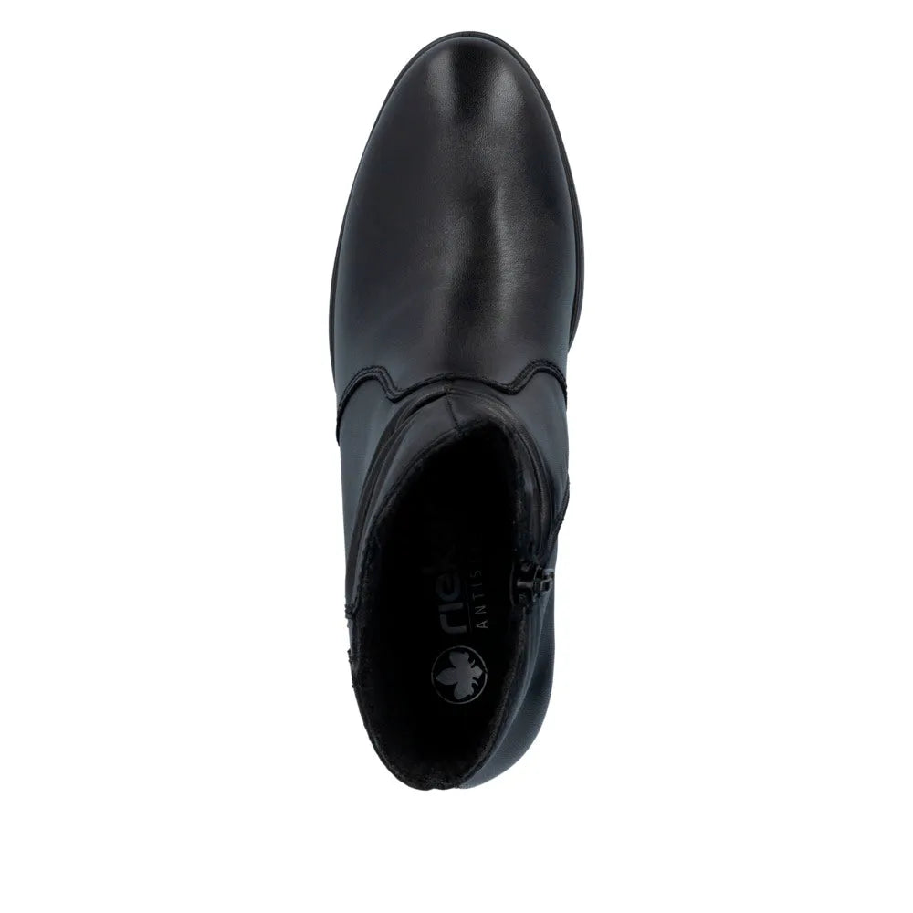 Black/Black