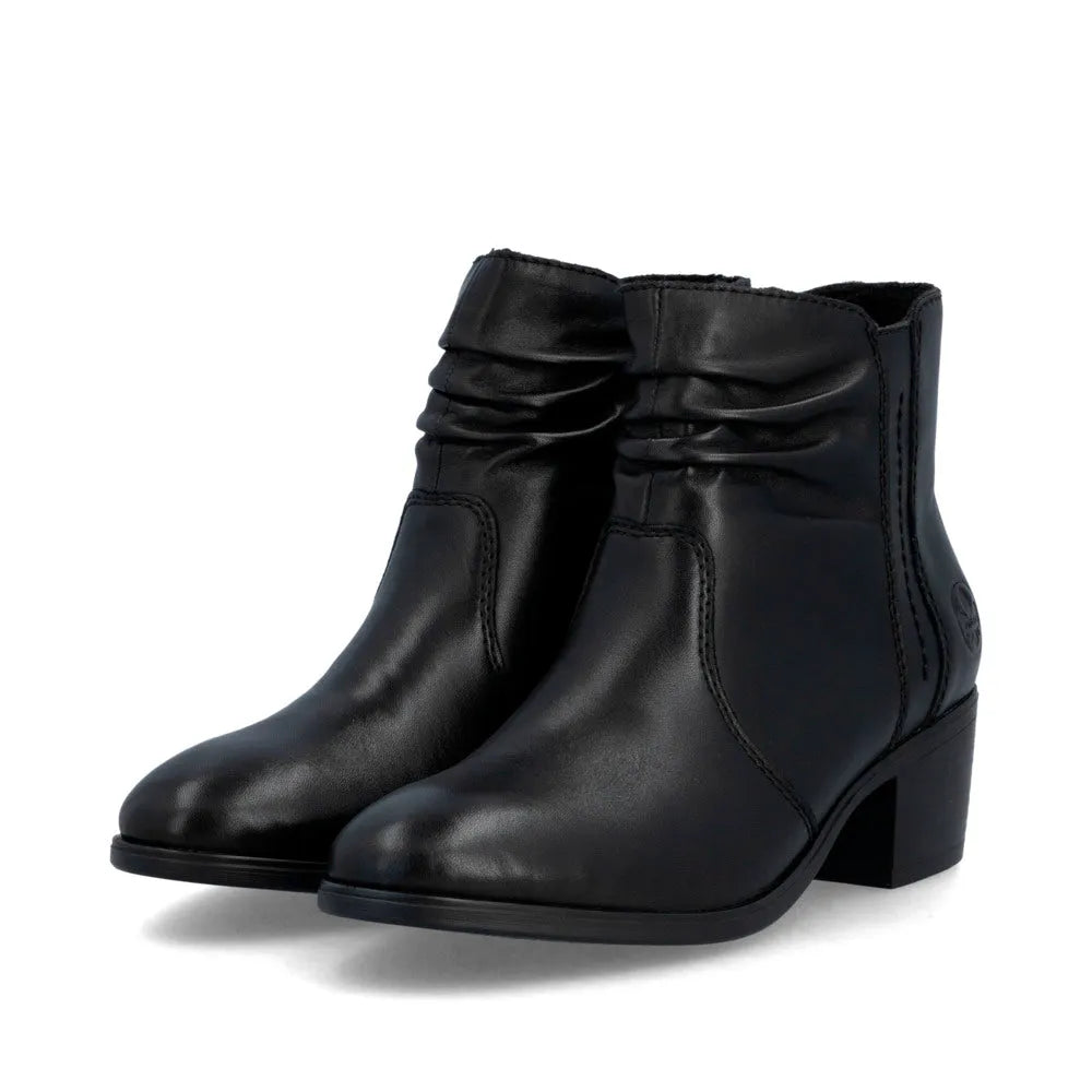 Black/Black