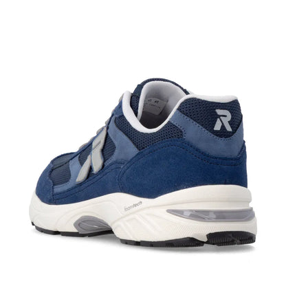 Mare/Mare/Ozean/Jeans/Cement